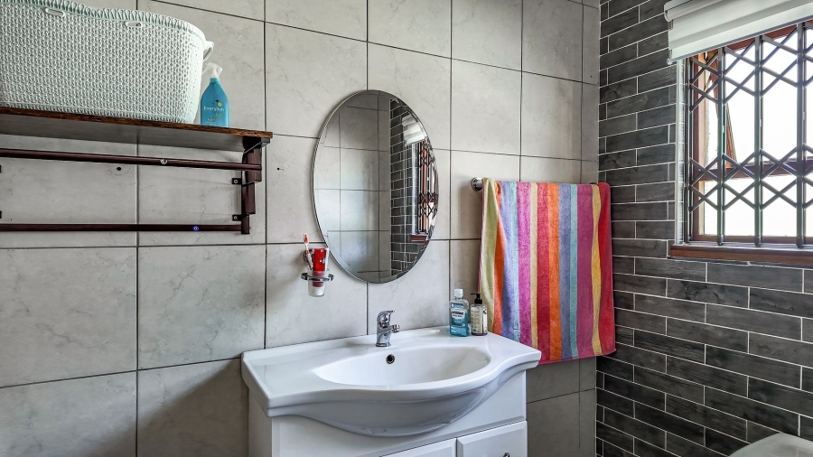 7 Bedroom Property for Sale in Waterkloof A H North West
